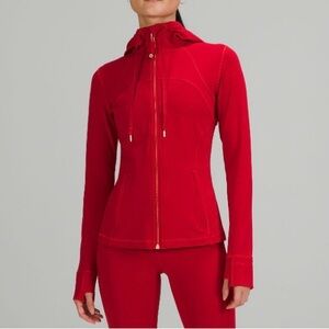 Lululemon Hooded Define Jacket *Nulu
Dark Red
Size 6